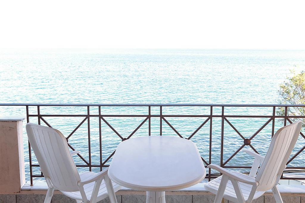 Hotel Pelagos Studios Platána Екстериор снимка